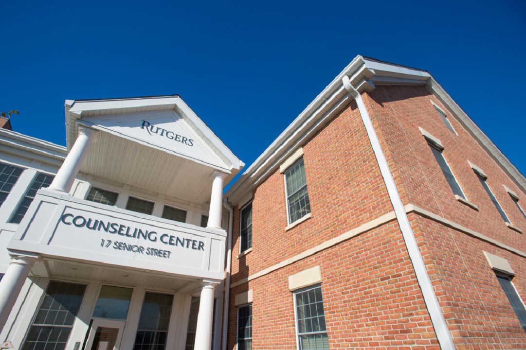 Image of Rutgers counseling center building on College Ave campus